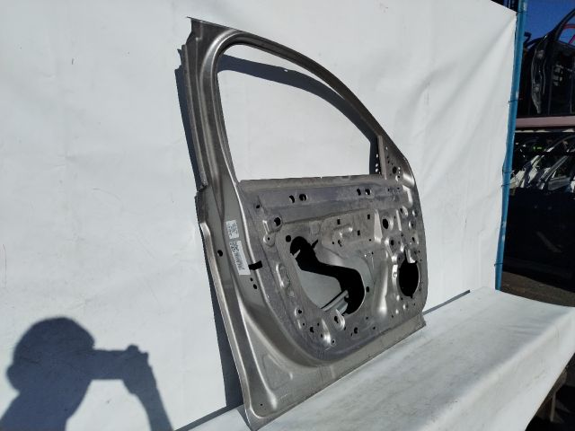 bontott OPEL CORSA F Bal első Ajtó (Üres lemez)