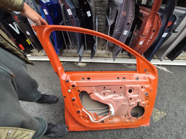 bontott OPEL CORSA F Bal első Ajtó (Üres lemez)