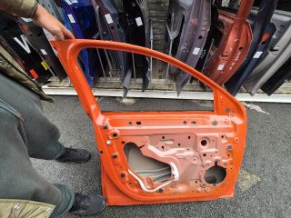 bontott OPEL CORSA F Bal első Ajtó (Üres lemez)