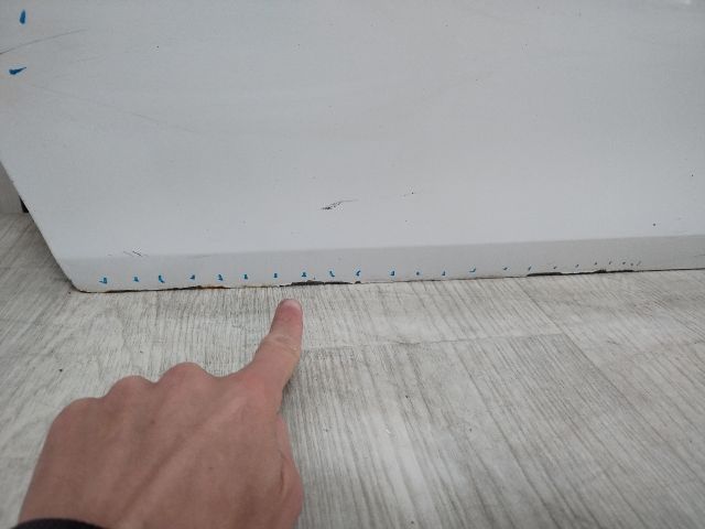 bontott OPEL CORSA F Bal első Ajtó (Üres lemez)