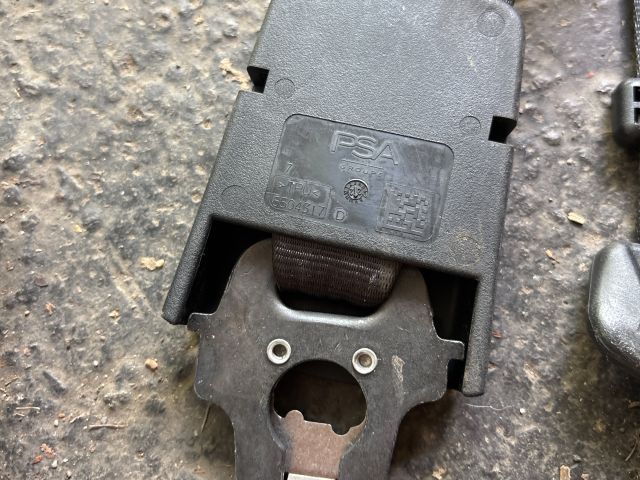 bontott OPEL CORSA F Bal első Biztonsági Öv