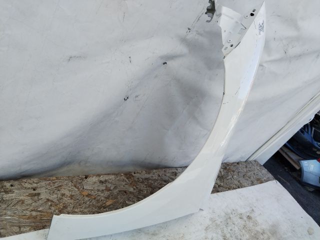 bontott OPEL CORSA F Bal első Sárvédő