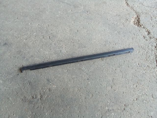 bontott OPEL CORSA F Bal hátsó Vízlehúzó Gumicsík