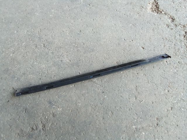 bontott OPEL CORSA F Bal hátsó Vízlehúzó Gumicsík