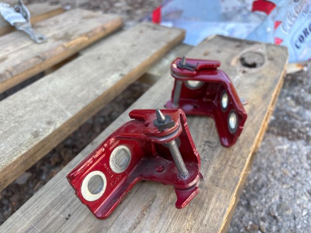 bontott OPEL CORSA F Bal hátsó Zsanér