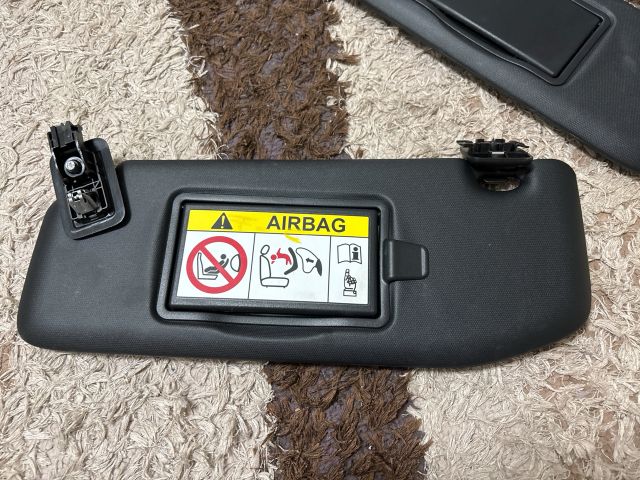 bontott OPEL CORSA F Bal Napellenző