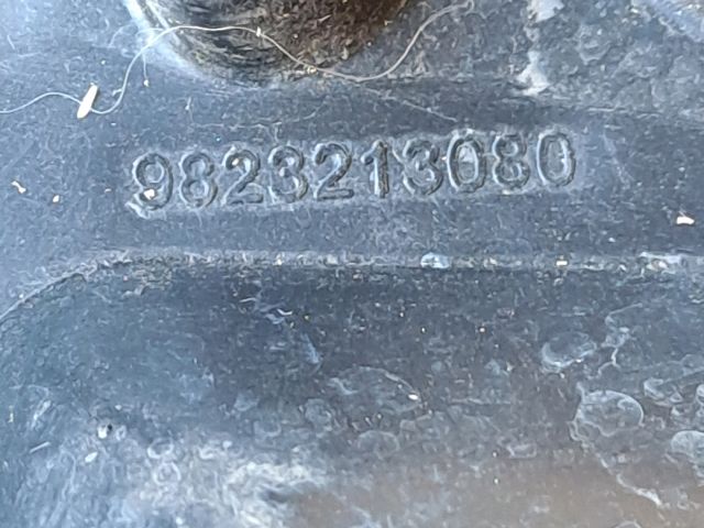 bontott OPEL CORSA F Bal Sárvédő Oldaltartó