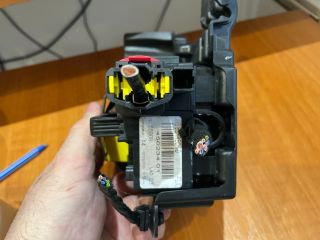 bontott OPEL CORSA F Biztosítéktábla Utastér