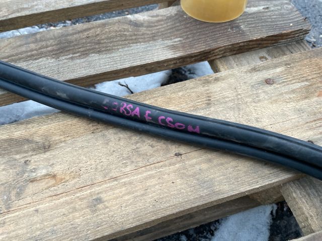 bontott OPEL CORSA F Csomagtérajtó Gumikéder