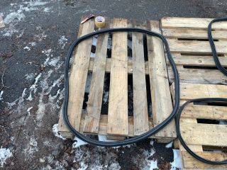 bontott OPEL CORSA F Csomagtérajtó Gumikéder