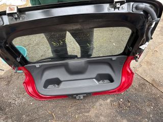 bontott OPEL CORSA F Csomagtérajtó (Részeivel)