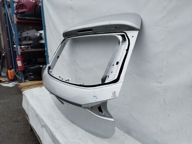 bontott OPEL CORSA F Csomagtérajtó (Üres lemez)