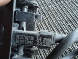 bontott OPEL CORSA F Első Ablakmosó Fúvóka