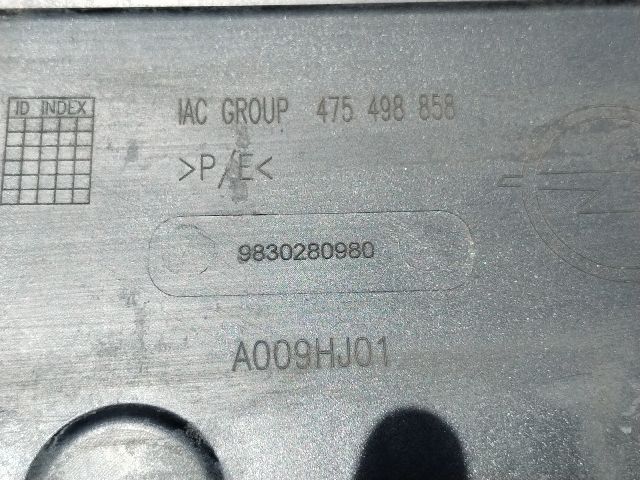 bontott OPEL CORSA F Első Lökhárító (Üresen)