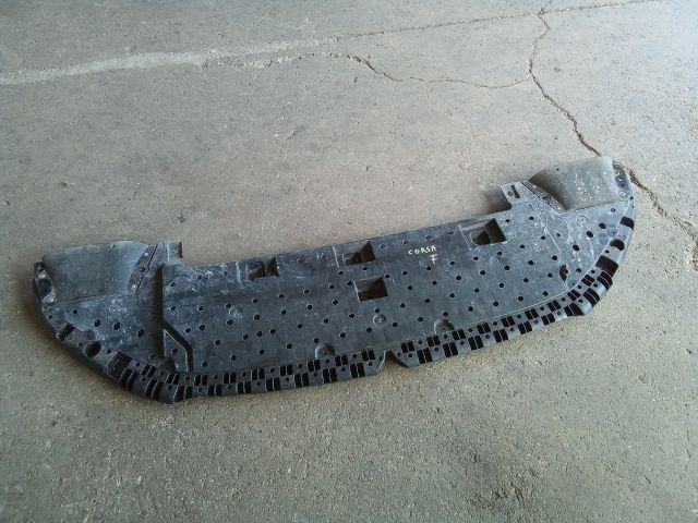 bontott OPEL CORSA F Első Ütközéscsillapító