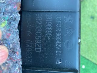 bontott OPEL CORSA F Hátfal Burkolat