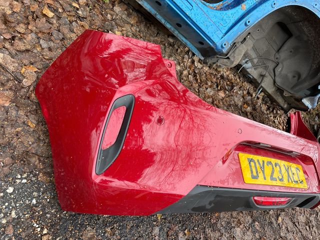 bontott OPEL CORSA F Hátsó Lökhárító (Részeivel)