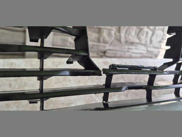 bontott OPEL CORSA F Hátsó Lökhárító (Üresen)