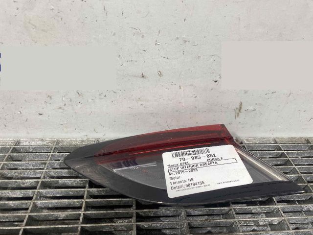 bontott OPEL CORSA F Jobb Belső Hátsó Lámpa