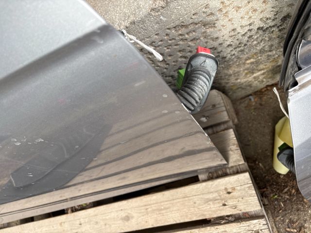 bontott OPEL CORSA F Jobb első Ajtó (Részeivel)