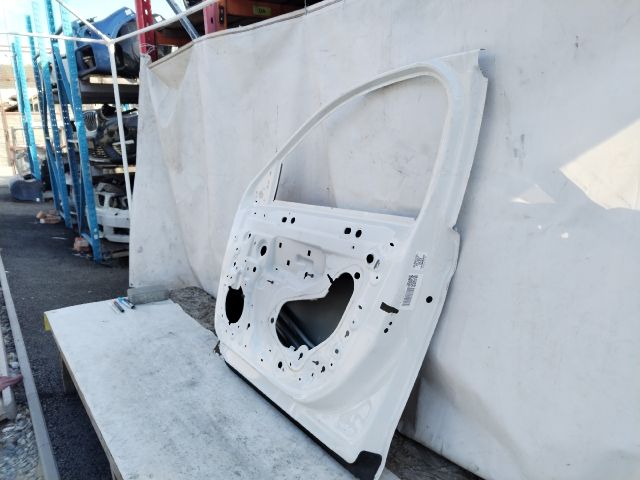 bontott OPEL CORSA F Jobb első Ajtó (Üres lemez)