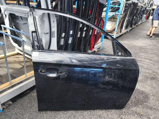 bontott OPEL CORSA F Jobb első Ajtó (Üres lemez)