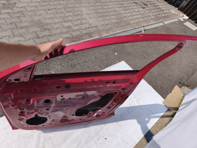 bontott OPEL CORSA F Jobb első Ajtó (Üres lemez)
