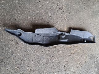 bontott OPEL CORSA F Jobb első Sárvédő Zajszigetelés