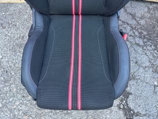 bontott OPEL CORSA F Jobb első Ülés