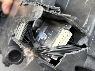 bontott OPEL CORSA F Jobb Fényszóró