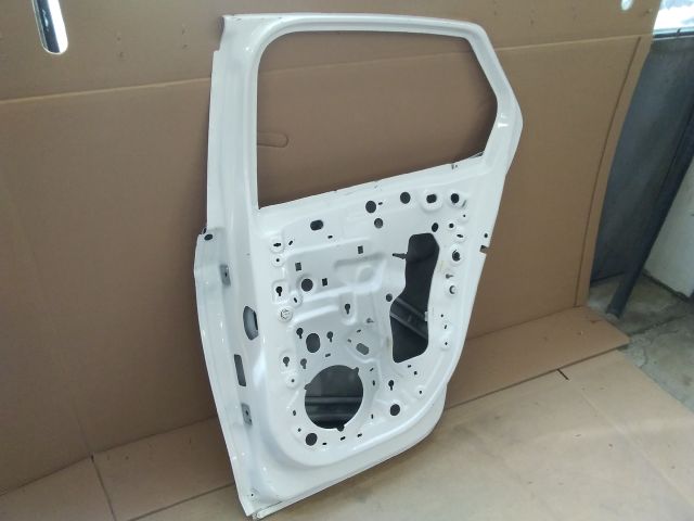 bontott OPEL CORSA F Jobb hátsó Ajtó (Üres lemez)