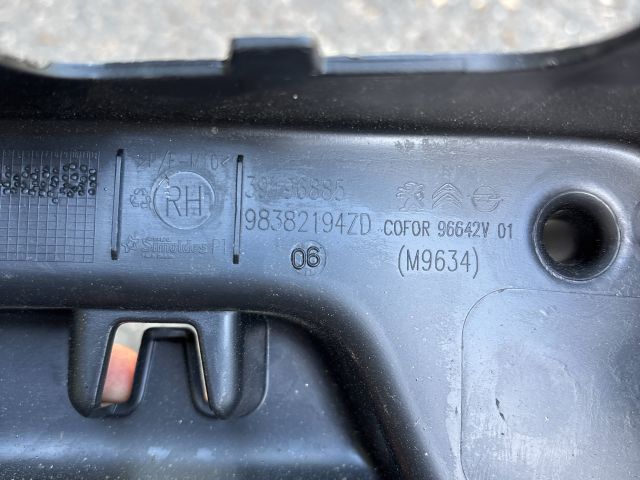 bontott OPEL CORSA F Jobb hátsó Csomagtér Burkolat (Műanyag)