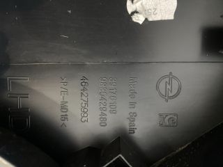 bontott OPEL CORSA F Kesztyűtartó