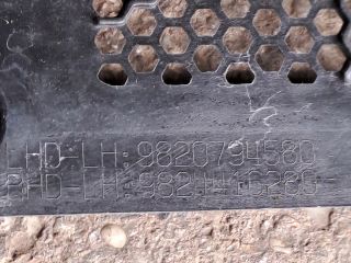 bontott OPEL CORSA F Levélrács