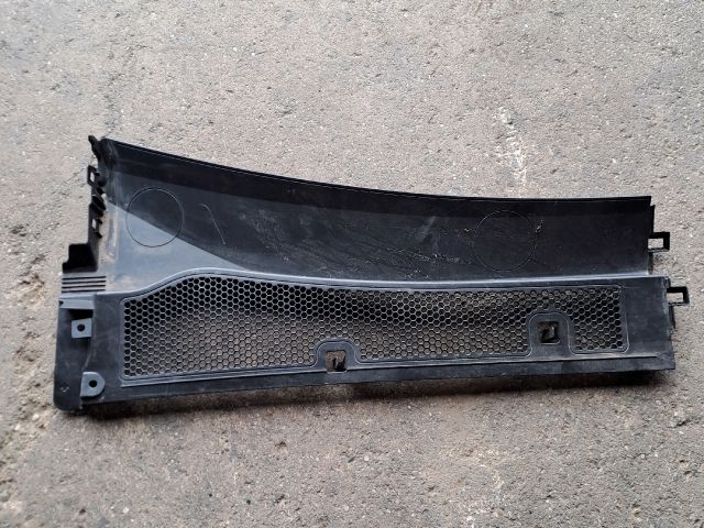 bontott OPEL CORSA F Levélrács