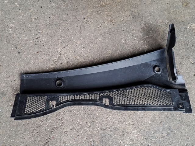 bontott OPEL CORSA F Levélrács