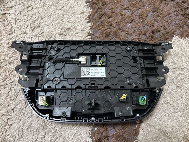 bontott OPEL CORSA F Multifunkciós Kijelző