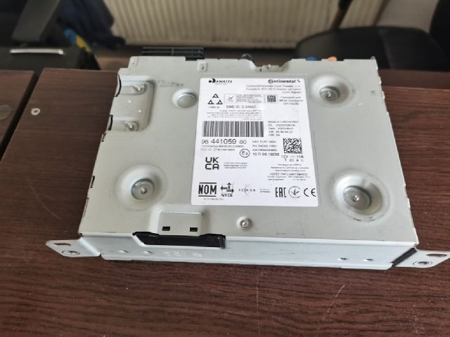 bontott OPEL CORSA F Navigációs Fejegység