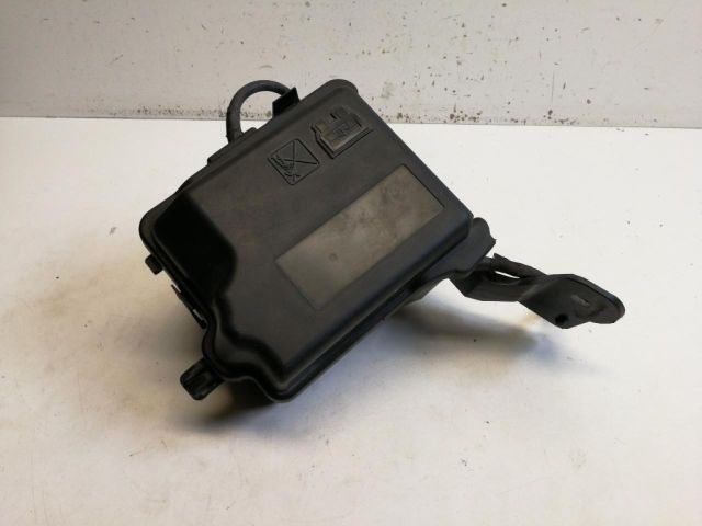 bontott OPEL CROSSLAND X Biztosítéktábla Motortér