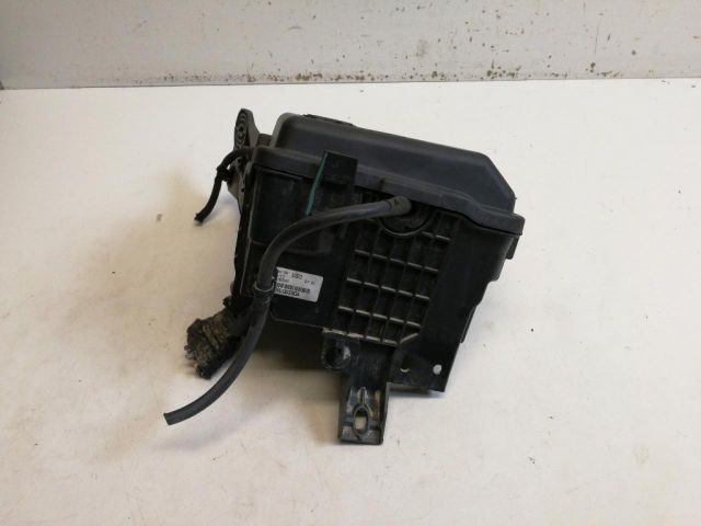 bontott OPEL CROSSLAND X Biztosítéktábla Motortér