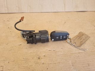 bontott OPEL CROSSLAND X Gyújtáskapcsoló Házzal