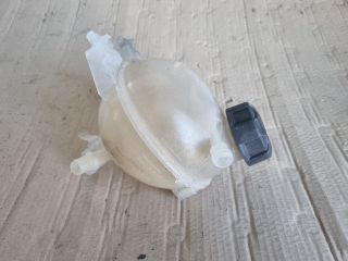 bontott OPEL CROSSLAND X Kiegyenlítő Tartály