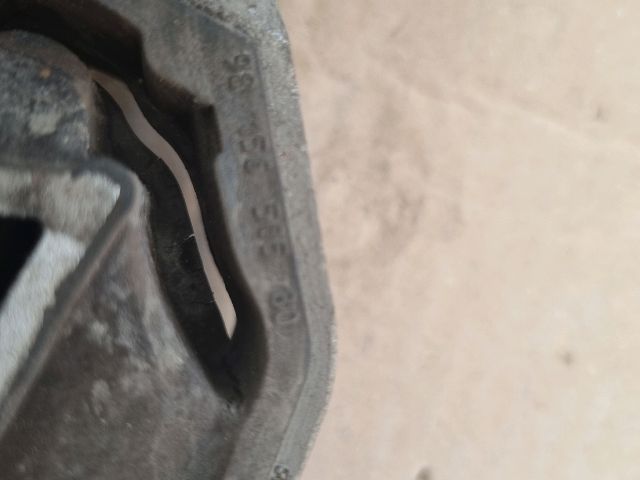 bontott OPEL CROSSLAND X Motor Tartó Bak (Fém)