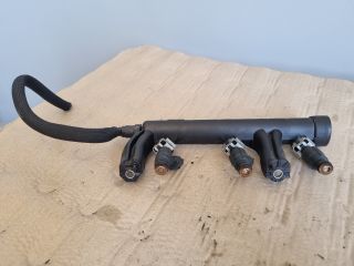 bontott OPEL CROSSLAND X Porlasztó Sor / Híd