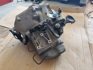 bontott OPEL CROSSLAND X Váltó (Mechanikus)