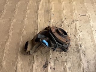 bontott OPEL CROSSLAND X Bal első Csonkállvány Kerékaggyal