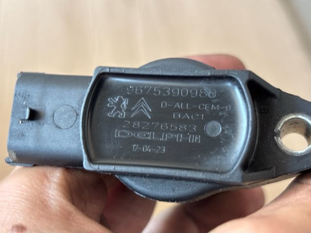 bontott OPEL CROSSLAND X Gyújtótrafó