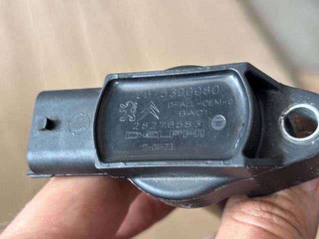 bontott OPEL CROSSLAND X Gyújtótrafó