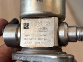 bontott OPEL CROSSLAND X Nagynyomású Szivattyú