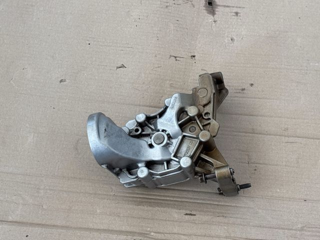 bontott OPEL CROSSLAND X Olajszivattyú